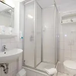 Hotel Kuenstlerherberge 3*