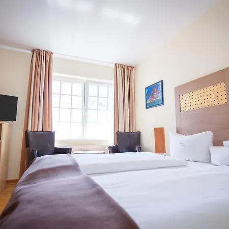 Kuenstlerherberge Hotel 3*